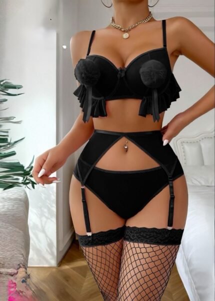 L'Exquise — By Amine Lingerie