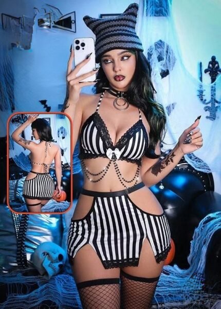 L'Exquise — By Amine Lingerie